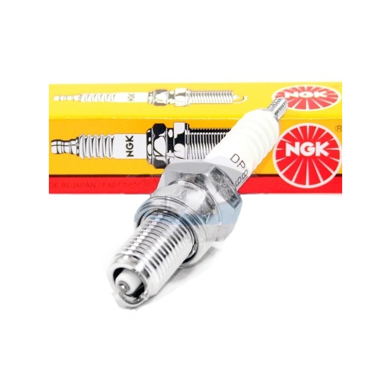 bougie NGK DP8EA-9 pour culasse 044 (diam 12mm, clé 18mm)