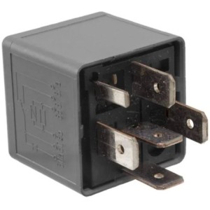 relais de pompe à carburant...