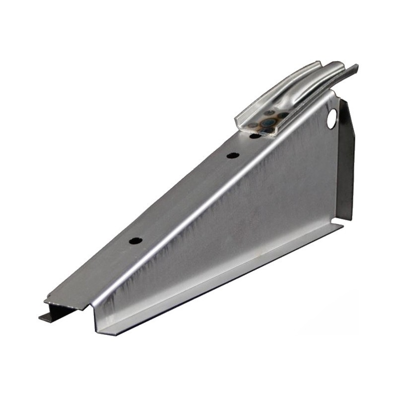 renfort de chassis derrière le support de cric arrière gauch...