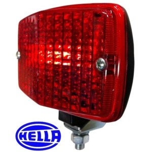 feu anti-brouillard rouge coque noire HELLA