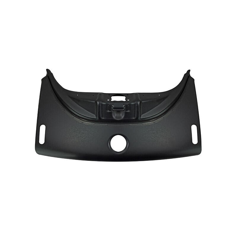 jupe avant 8/67-7/73 avec les trous pour les pattes de pare-...