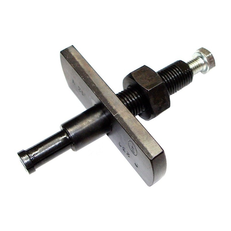 outil d’extraction de bague de démarreur dans la boite de vi...