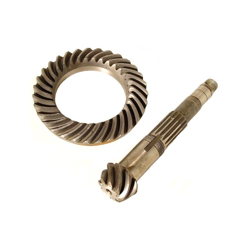 pignon + couronne 8x31 ou 3,88:1 claveté avec écrou