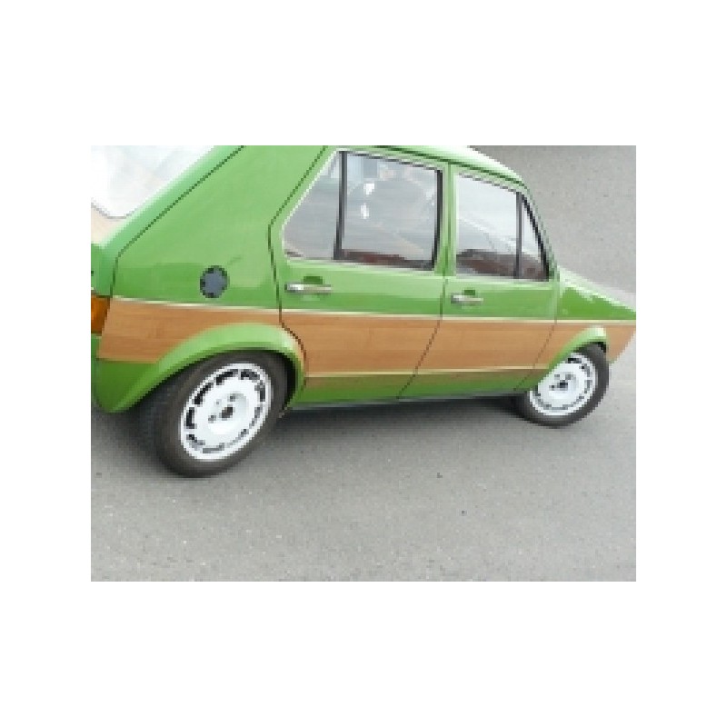 set de 8 baguettes aluminium sur tour de caisse pour Golf 1  5 portes